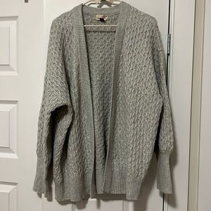 Universal Thread cable-knit oversized cardigan, light grey, size XXL